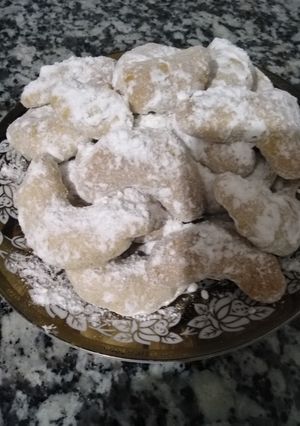 صورة لوصفة حلوى الهلال