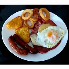 A picture of My Late Breakfast Early Dinner A Grilled Small Mixed Grill 😋.