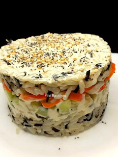Una foto de Timbal de sushi