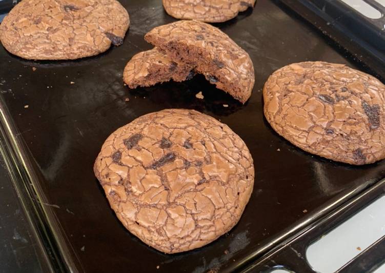 Cara Gampang Menyiapkan Choco Cookies Chewy dan Soft, Sempurna