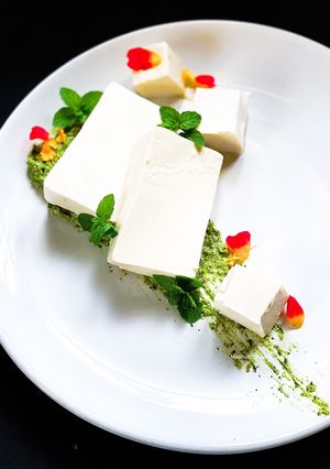 A picture of Tofu on Green Dip.