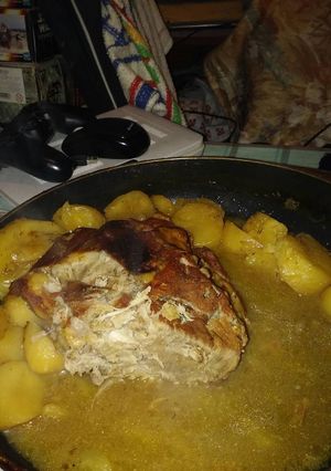 Una foto de Bondiola de cerdo con cerveza
