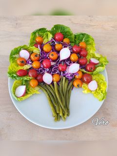 Une photo de On se régale avec une belle salade de tomates cerises