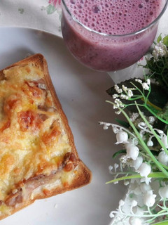 香草雞排起司 open toast 的食譜成品照片