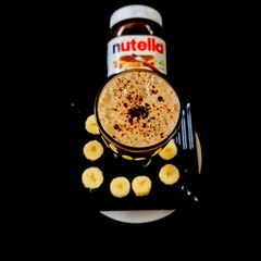 A picture of Nutella and banana milk shake.