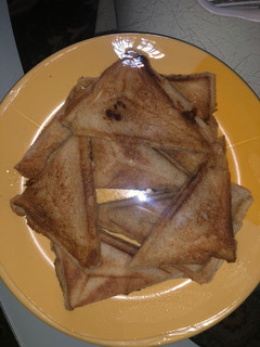 Toasted Bread ainihin hoton girkin