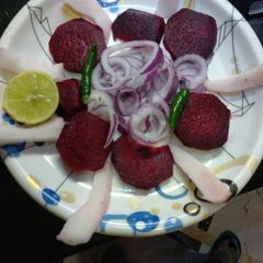A picture of Jhatpat salad.