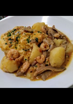 Una foto de Patatas guisadas con setas