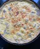 Quiche de pollo, choclo y champiñones