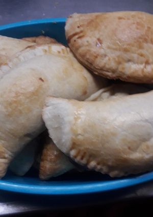 Una foto de Empanadas de pollo
