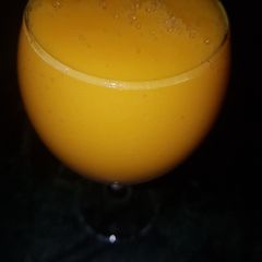Mango smoothie A picture of Mango smoothie.