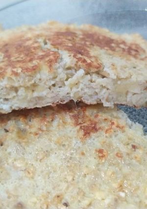 Una foto de Panquequitos de avena y banana 🍌😋