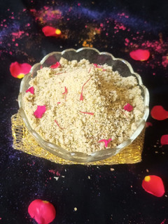 ઠંડાઈ મસાલો (Thandai Masalo Recipe In Gujarati) રેસીપી મુખ્ય ફોટો