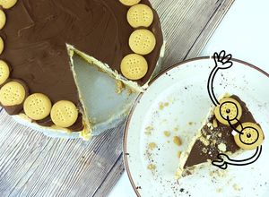 Foto principal de Tarta helada de galletas María perfecta para el verano muy fácil
