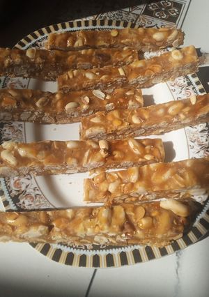 A picture of Peanut 🥜 jaggery sticks.