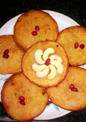 A picture of Banana malpua.