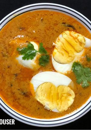 A picture of Anda Curry(Egg Curry).