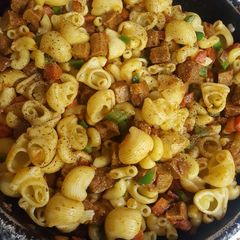 A picture of Chicken Pasta.