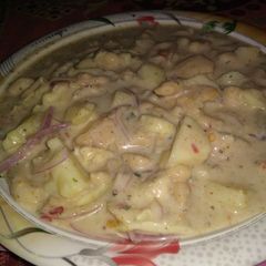 A picture of Alu Chana Chaat.