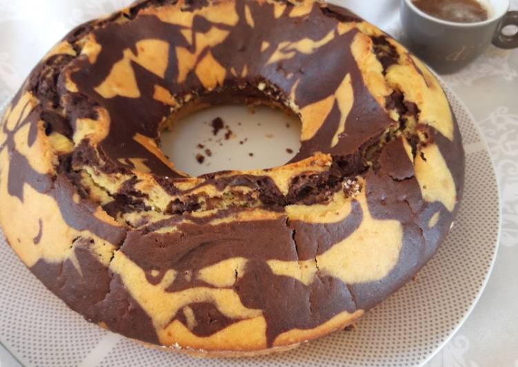 How to Prepare Qualsiasi sera della settimana Ciambellone maculato alla ricotta