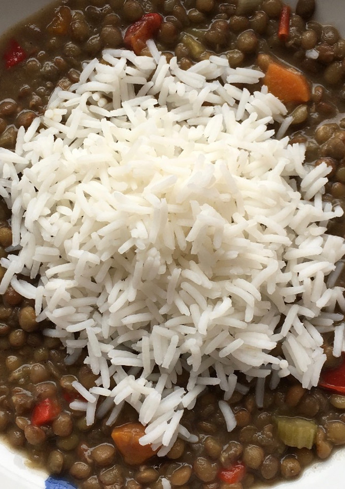 Una foto de Lentejas con arroz basmati