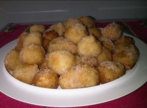 Una foto de Buñuelos de yuca venezolanos