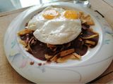 Chilaquiles en salsa de frijol