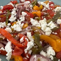 A picture of Pepper Salad with Feta Cheese.