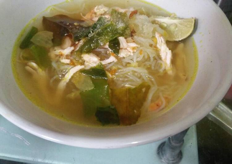 Resep Soto ayam bening 👍 Yang Bisa Manjain Lidah