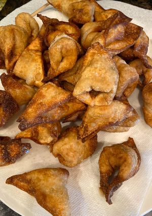 A picture of Vegan tofu wontons.