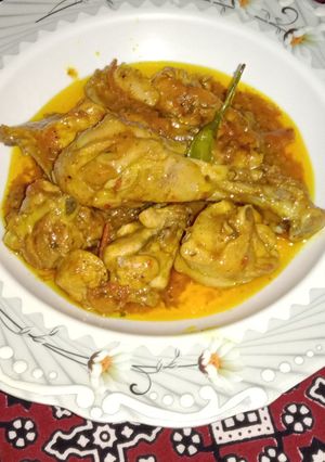A picture of Spicy  chiken karahi.