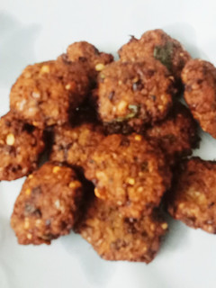 காராமணி மசால் வடை செய்முறை முக்கிய புகைப்படம்