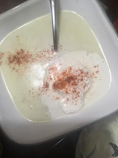 A picture of Asparagus soup.