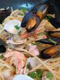 Spaghetti con Misto Pesce