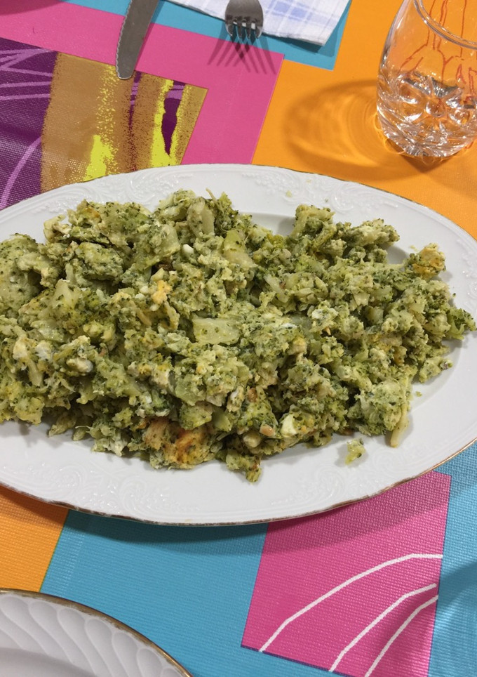 Una foto de Revuelto de brócoli