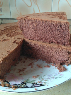 A picture of Chocolate vanilla cake #bakingcontest.