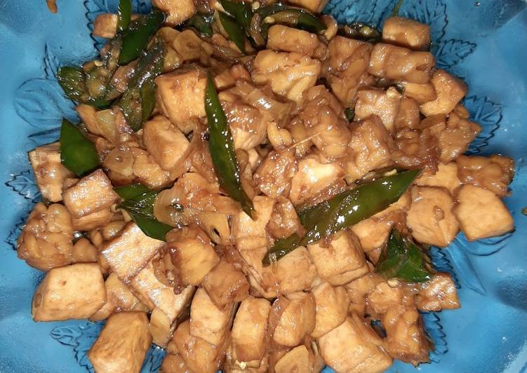 Langkah Mudah untuk Membuat Tahu tempe cabai hijau Anti Gagal