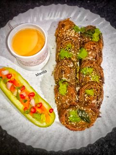 પાત્રા (Patra Recipe In Gujarati) રેસીપી મુખ્ય ફોટો