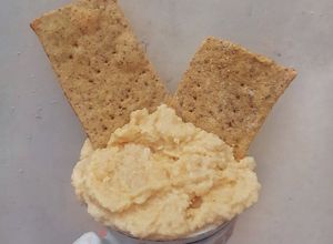 Una foto de Crackers sin tacc de harina de garbanzos
