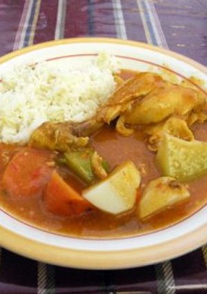 Una foto de Pepian (res, pollo, marrano o gallina)