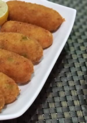 A picture of Chicken cheese kabab.