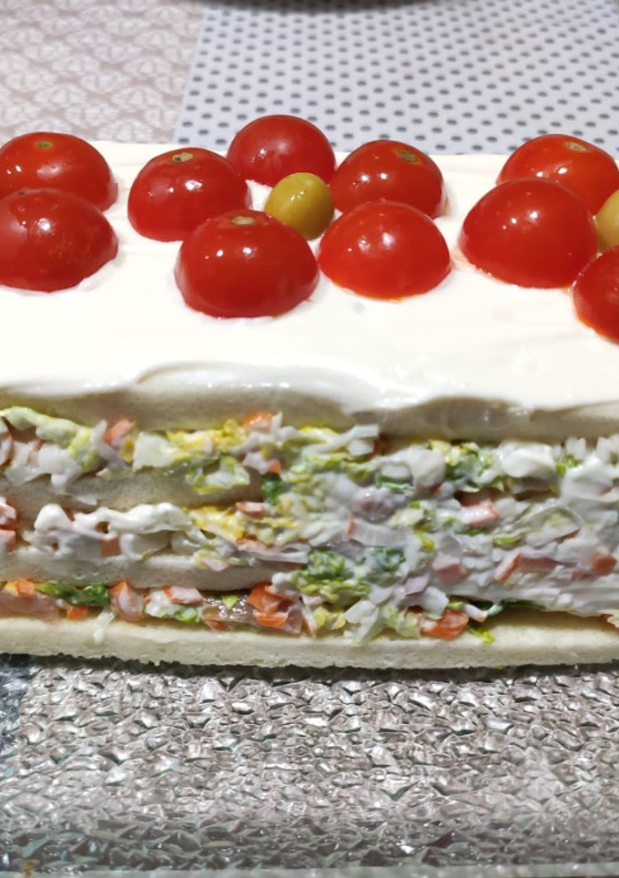 Una foto de Pastel de salmón y surimi