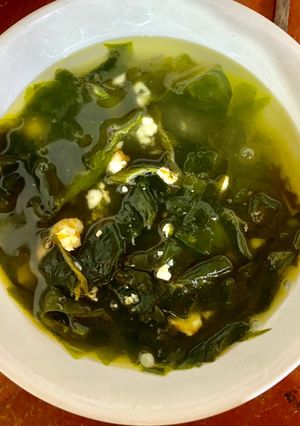 Hình của món Canh rong biển nấu tôm.