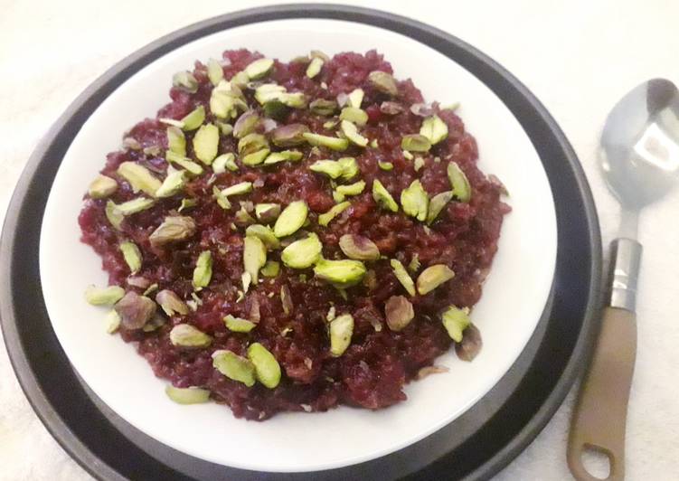 Beetroot halwa