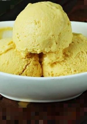 A picture of Mango ice cream.
