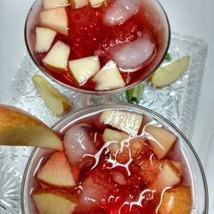 A picture of Virgin Sangria.
