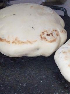 صورة لوصفة خبز المقلة المنفوخ