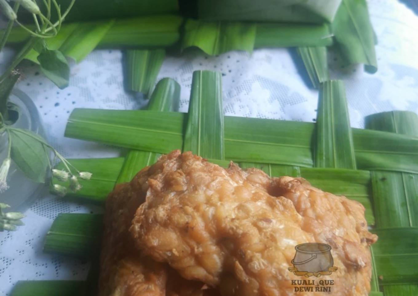 Tempe Garit pelengkap nasi gandul