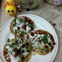 A picture of Healthy khakhra chaat.