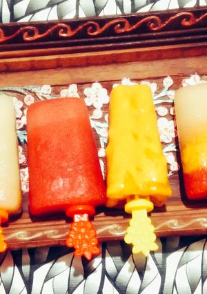 ફ્રુટ કેન્ડી (Fruit Candy Recipe In Gujarati) રેસીપી મુખ્ય ફોટો